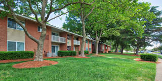 Pembroke Town Center Apartments Gallery 3