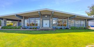 Luxury Living with Stunning 360-Degree Views & Private Pool Retreat Gallery 1