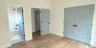 1325 N. Bronough Gallery 6