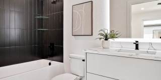 214 NW 9th St - 1 Gallery 21