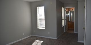 Spacious 2 bed + bonus room / Littleton Condo, Wonderful Location Gallery 14