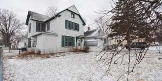 Gorgeous home on corner lot with fenced yard! Gallery 1