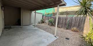 Charming 2BR/1BA Downstairs Unit with Private Yard in South Park Gallery 18