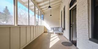Furnished 2 Bdrm/2 Bath Condo in the Heart of Downtown Ashland! Gallery 15