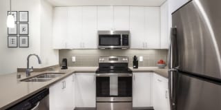 Avalon Towers on the Peninsula Gallery 8