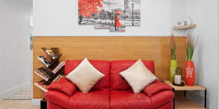 1992 SW Brisbane Street Gallery 15