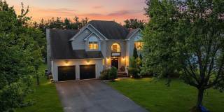 57 Jamestown Road Gallery 1