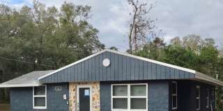 Super Cute 3/1 Walking Distance to High School and Downtown! Gallery 1