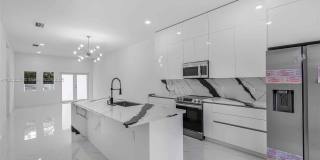 2419 Northwest 97th Street Gallery 1