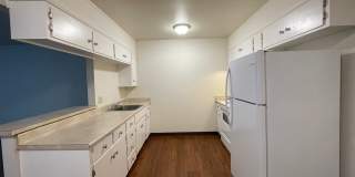 940 N San Joaquin Street Gallery 3