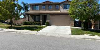 Executive Pool Home in Menifee - AVAILABLE! Gallery 1