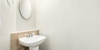 Townhome in Phoenix Gallery 15