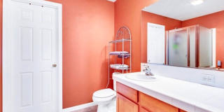 Spacious 3BR House in Gresham Gallery 7