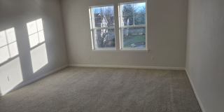 Spacious 4BR House in Cornelius Gallery 8