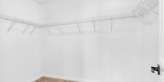 28300 Abbey Gallery 21