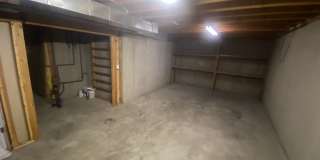 Charming 3 Bed, 3 Bath Duplex near Riverside State Park! Gallery 40