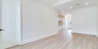 New Construction Upscale Single Story Townhome in Gated Community Gallery 57