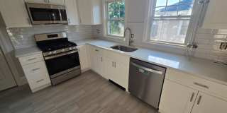 2bed in Newton is available now. Gallery 1