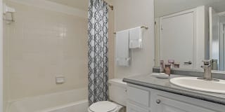 Reflection Pointe Gallery 24