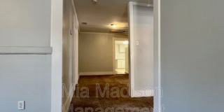 211 W 59th St A Gallery 6