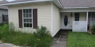 3 BEDROOM DUPLEX LOCATED IN D'IBERVILLE Gallery 1