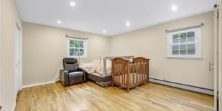 99 Lambert Place Gallery 15