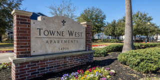 Towne West Gallery 14