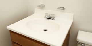 Woodbury Apartments Gallery 8