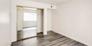 Beethoven Garden Apartments Gallery 14