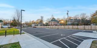 1409 North Washington Avenue Gallery 7