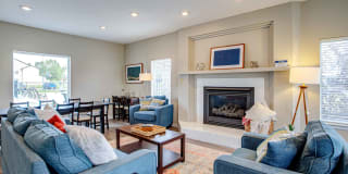 Deerfield Gallery 6