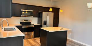 Spacious 3BR 2.5ba house in Waukee, available NOW! Gallery 4