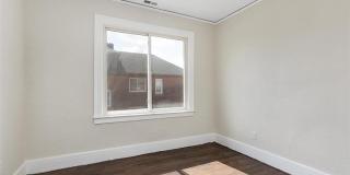 3217 Elmhurst Street Gallery 10