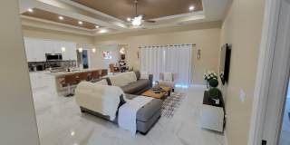 Charming 4BR House in Lehigh Acres Gallery 4