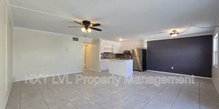 6777 Winkler Rd Gallery 3