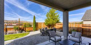 FULLY FURNISHED home available now. Gallery 22