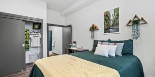 The Flats at Chase - Student Housing Gallery 7