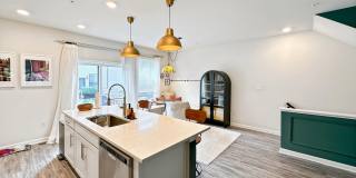 4319 MEDFIELD Avenue Gallery 8