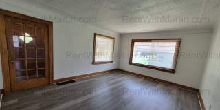 FOR RENT- 137 Hope St *Pets ok* $MOVE IN PROMO$ Gallery 4