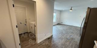 692 E Hahns Peak Avenue Gallery 5