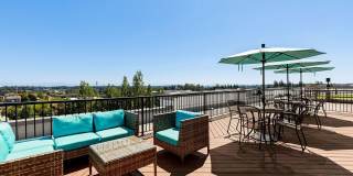 Destinations Lynnwood 61+ Active Adult Apartment Homes Gallery 32