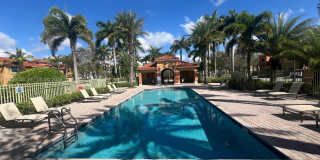 943 SW 143rd Ter Gallery 57