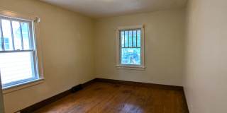 Oakview Elementary, 1042 Ada 3 bedroom house with basement Gallery 8