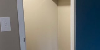 112 Gluck St Apt B Gallery 3