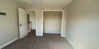 Room in 4 Bedroom Home at Hampton Pl Dr Gallery 25