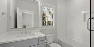 4001 Haverhill Drive NE Gallery 37