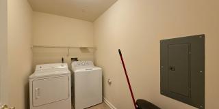 2 bed 2 bath Gallery 16