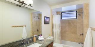 5bd/3ba Private Island Retreat Home w/ A/C & Ocean Views. Hale Poola Gallery 16