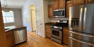 Charming home Gallery 18
