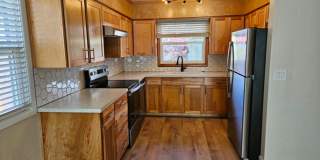 3Bd/1Ba Single Story Home - For viewing! Gallery 3